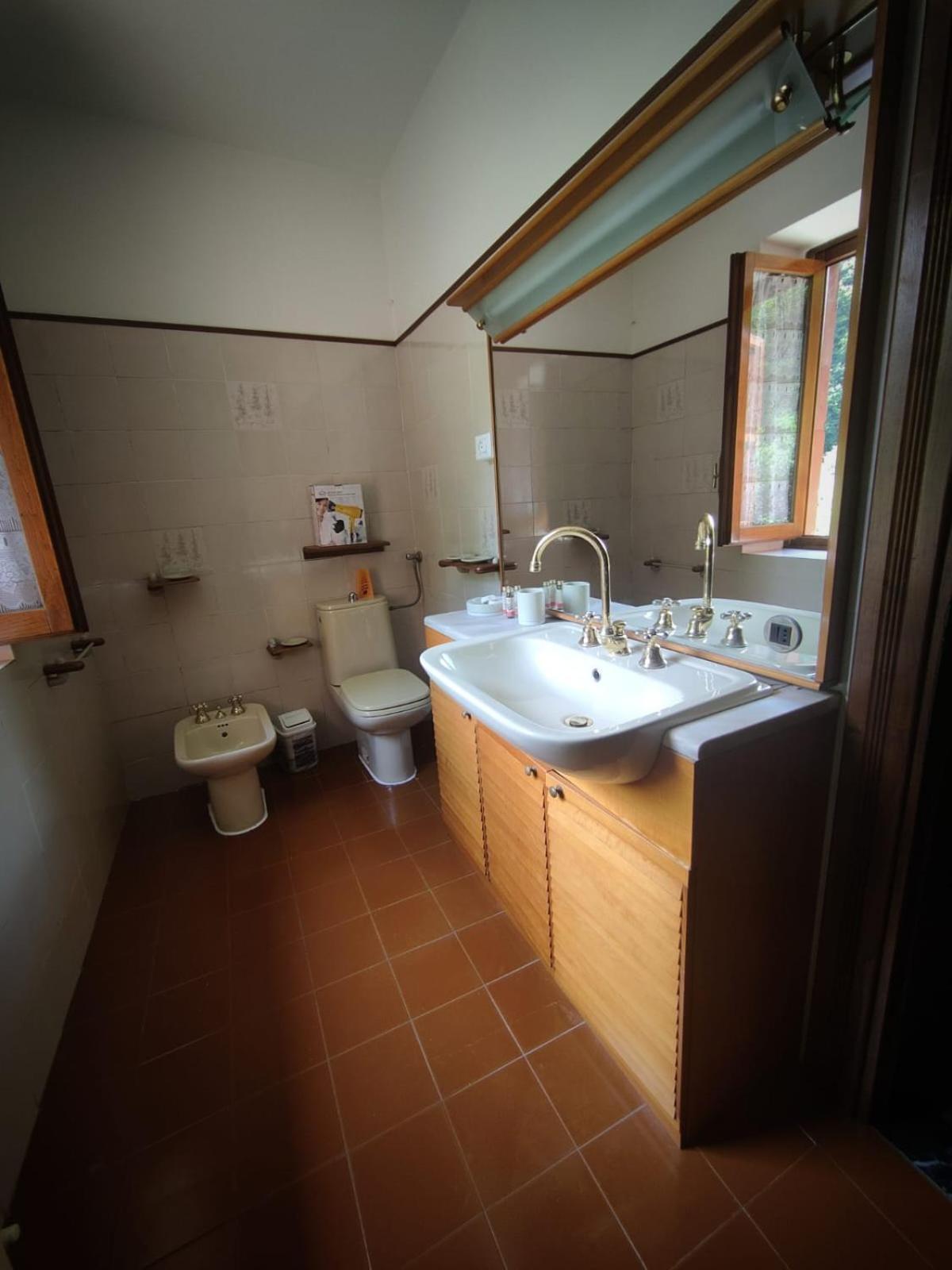 Casa Vacanze Il Boscaccio "Casa Massimo" Fornovolasco Exterior foto