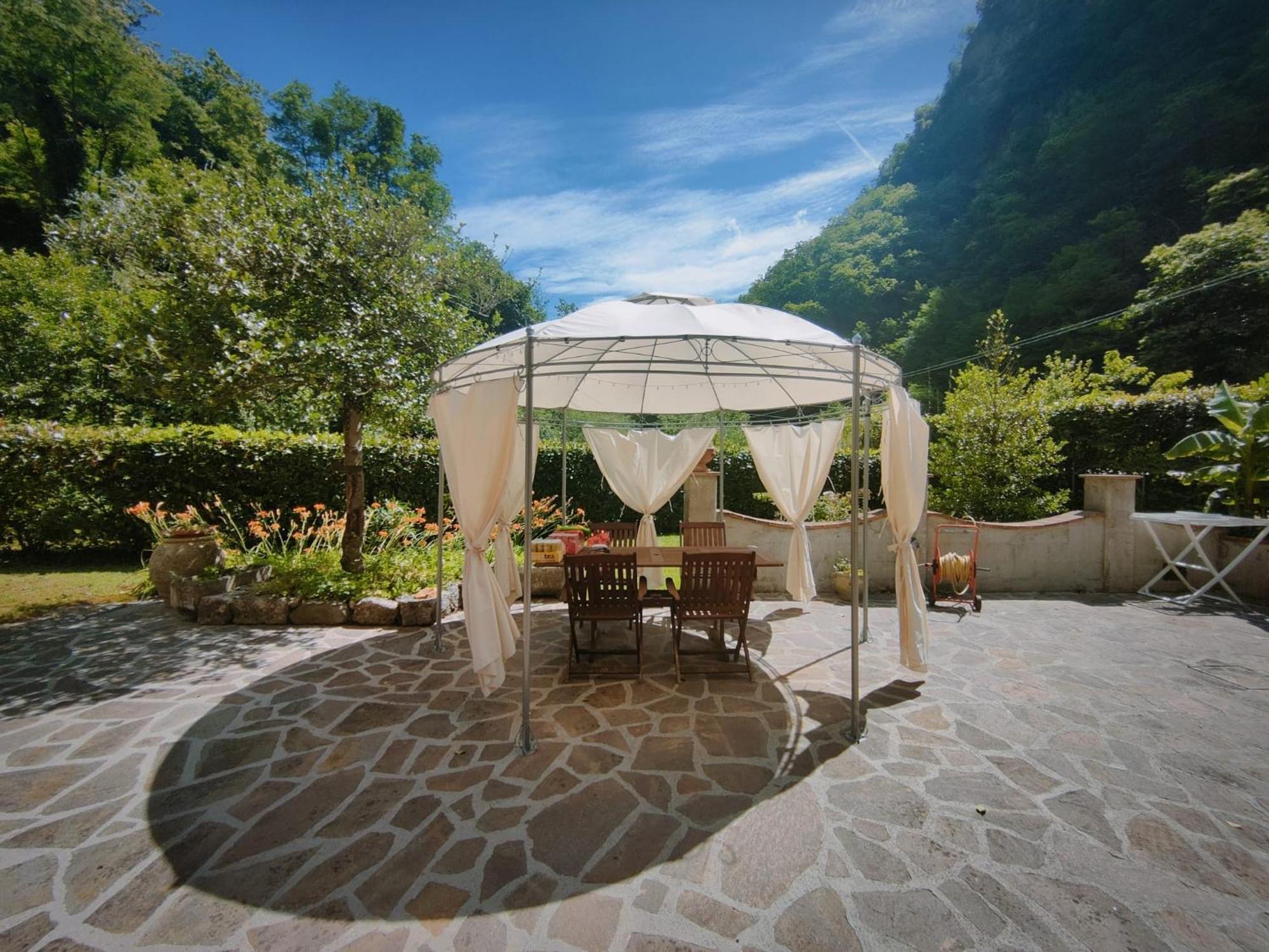 Casa Vacanze Il Boscaccio "Casa Massimo" Fornovolasco Exterior foto